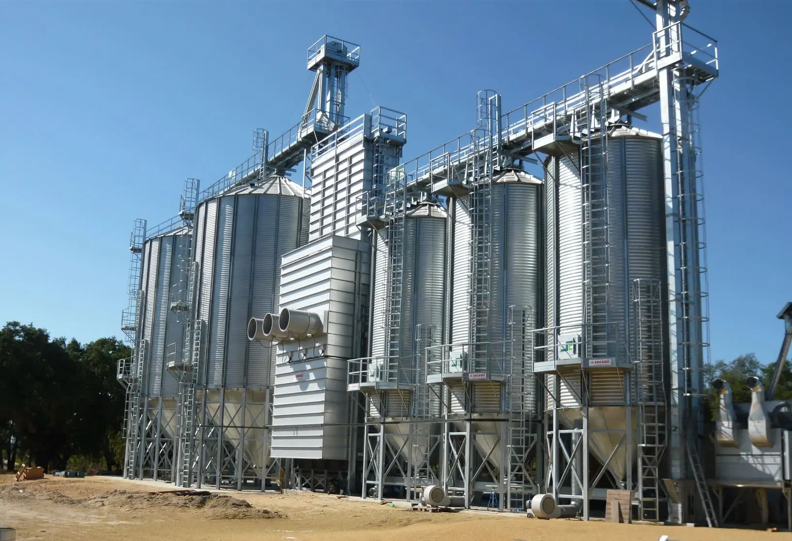 Современные климатические датчики температуры и влажности воздуха в  интернет-магазине «Ремикс»