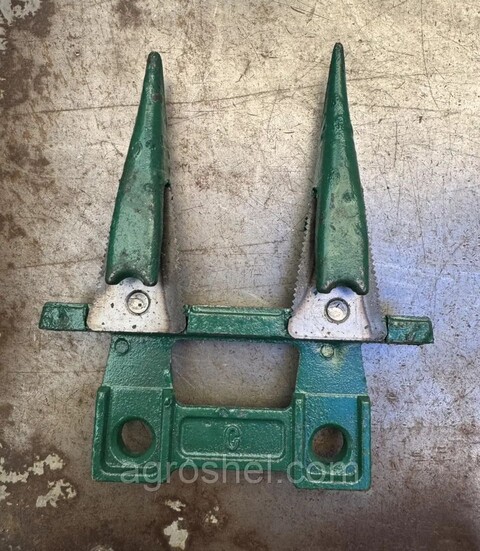 Как выбрать палец двойной Р230.21.000 для жатки на сайте нашего магазина АгроШел