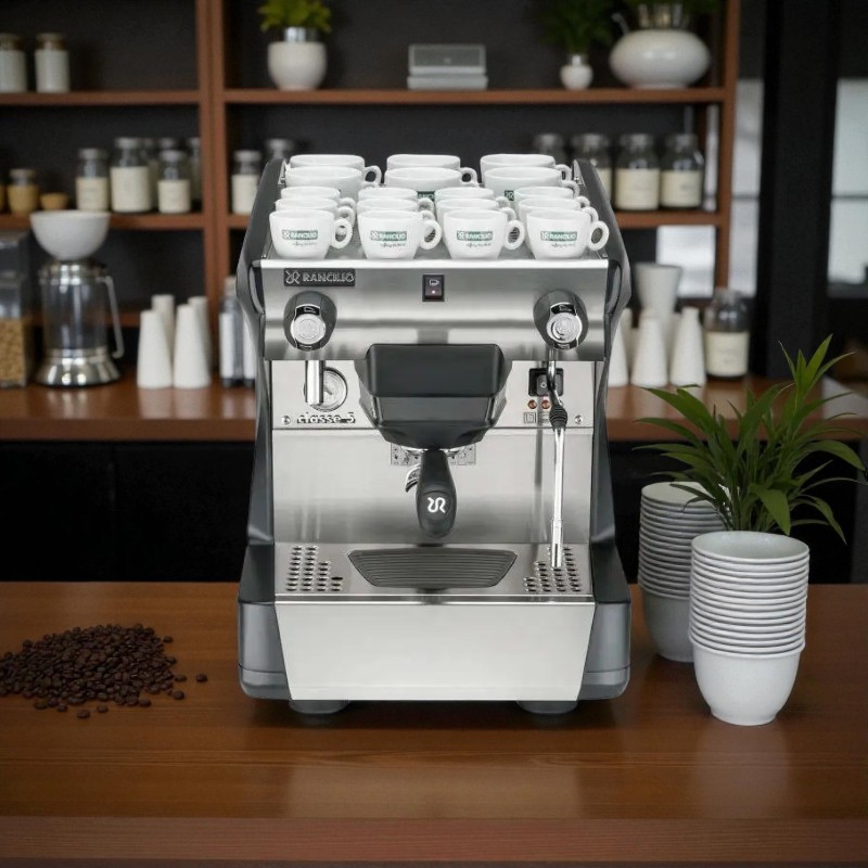 профессиональная кофемашина Rancilio в «Систем кофе сервис»