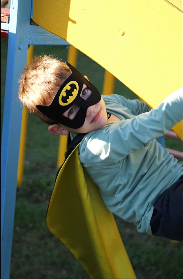 Костюм супергероя для детей - оригинальный выбор на праздник в интернет-магазине «Crazy Mamaz Box»