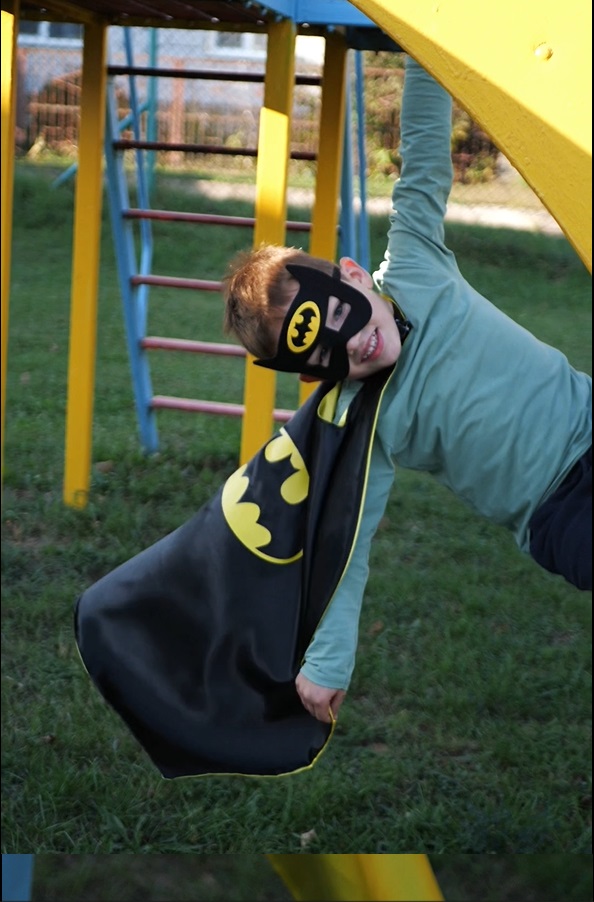 Маска Бэтмена купить в интернет-магазине «Crazy Mamaz Box»