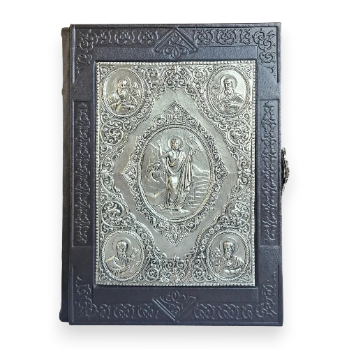 Книга Библия в
                     гравюрах Гюстава Доре в кожаном переплете, украинский язык, накладки серебрение, размер 22*31. в интернет-магазине Family Store