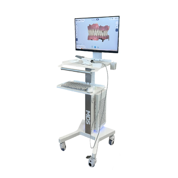 Сканер со столиком и ПК комплектом и монитором Eighteeth от компании New Dental