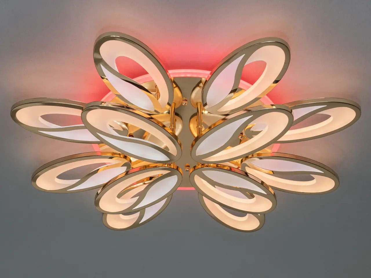 Плоская LED люстра с пультом и димером 190 Вт в S-svit