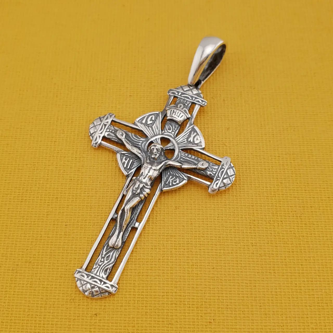 Купить ювелирный шнурок с серебряным замком 925 в интернет-магазине «Серебряная планета»