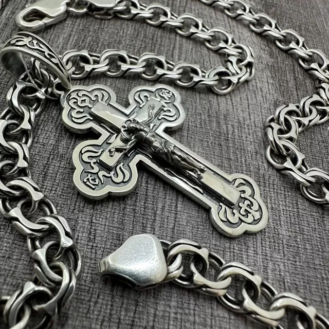 Мужской серебряный комплект Бисмарк с крестиком на распятии: цепочка 7 мм, чернение (40 г, 925) от компании Sriblo Ukraine